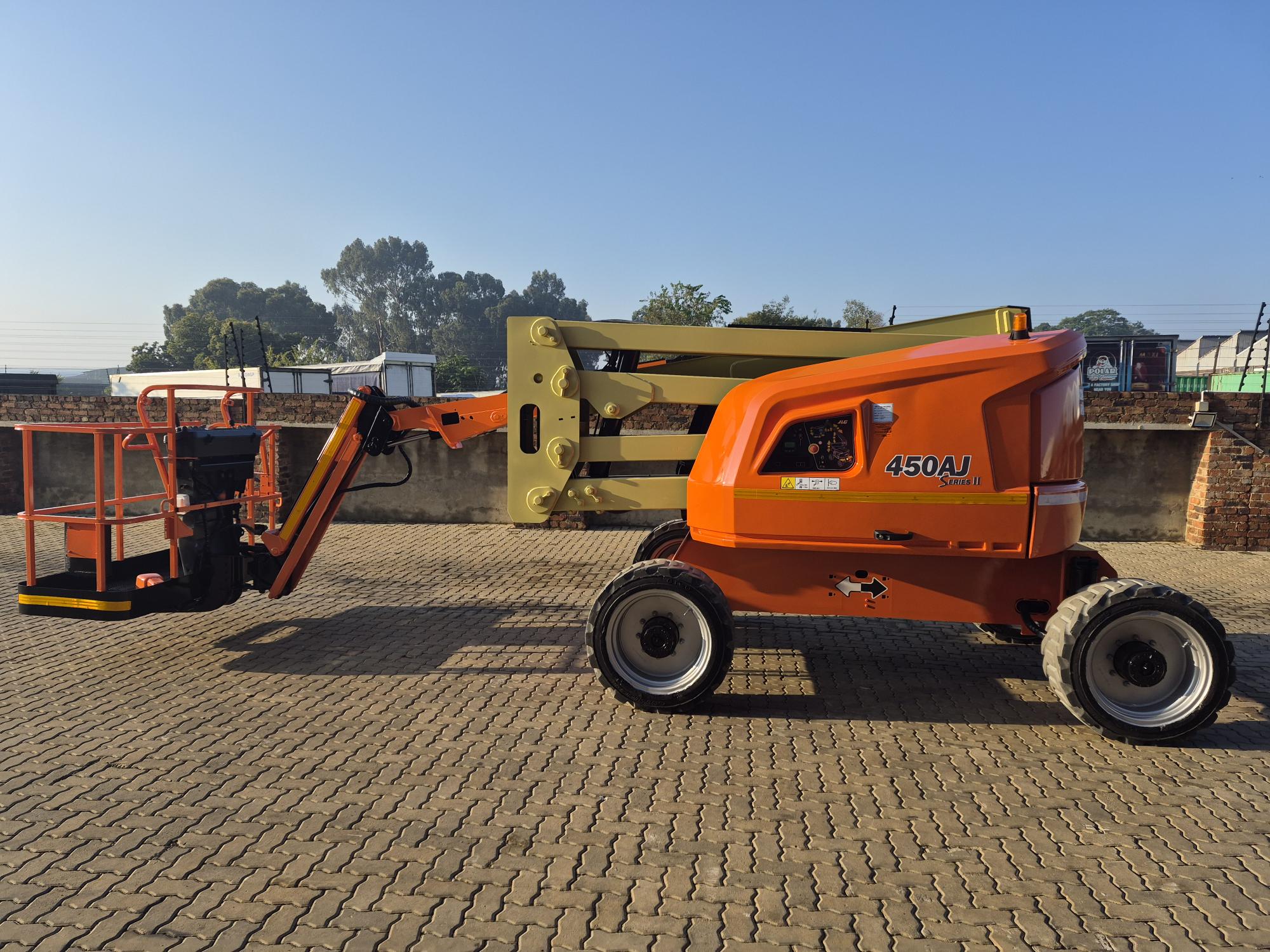JLG 450AJ for sale - image 3