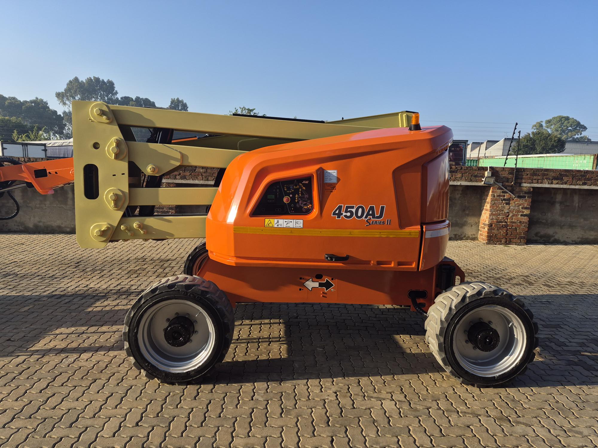 JLG 450AJ for sale - image 6