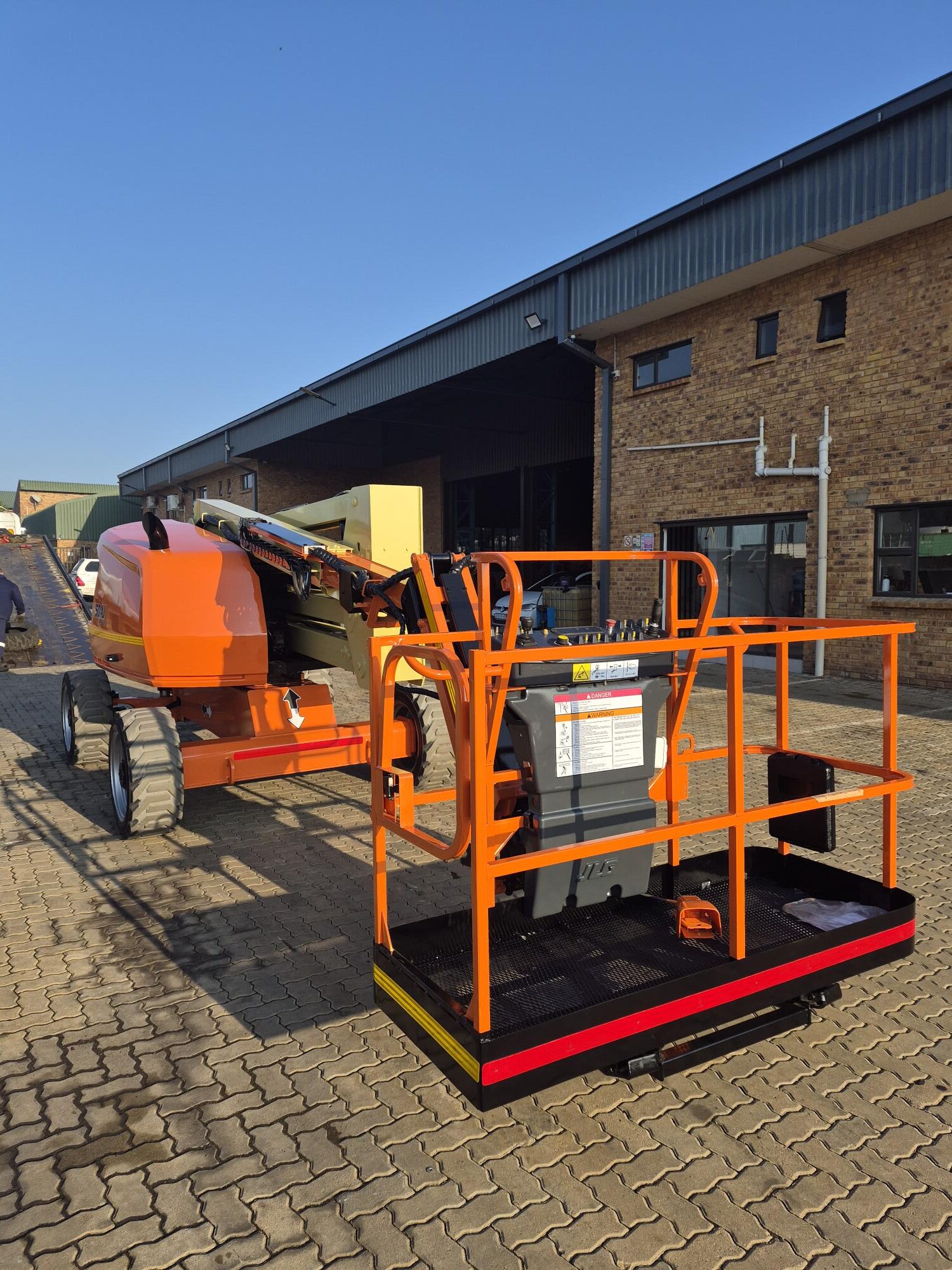 JLG 450AJ for sale - image 8