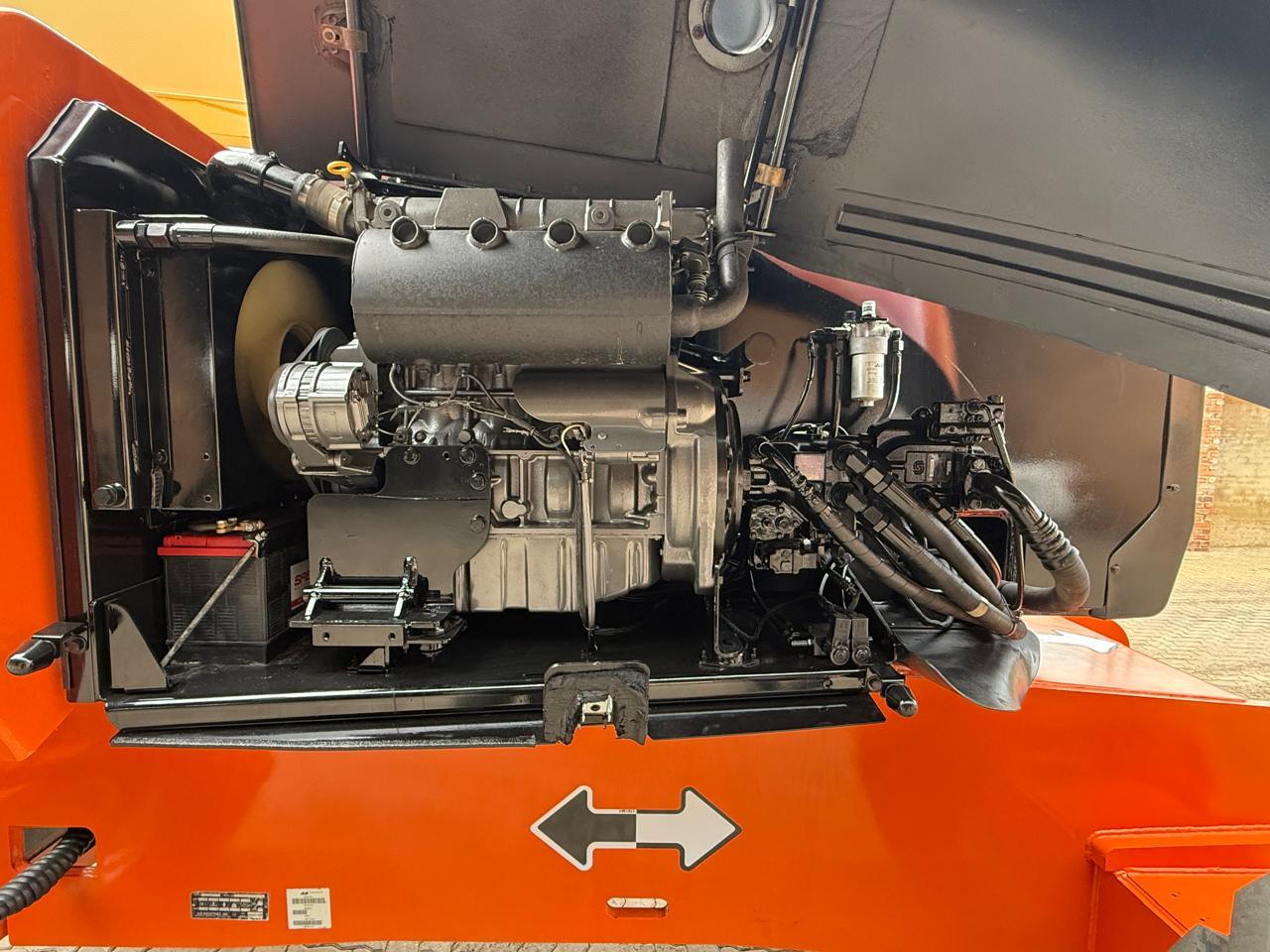 JLG 800AJ for sale - image 3